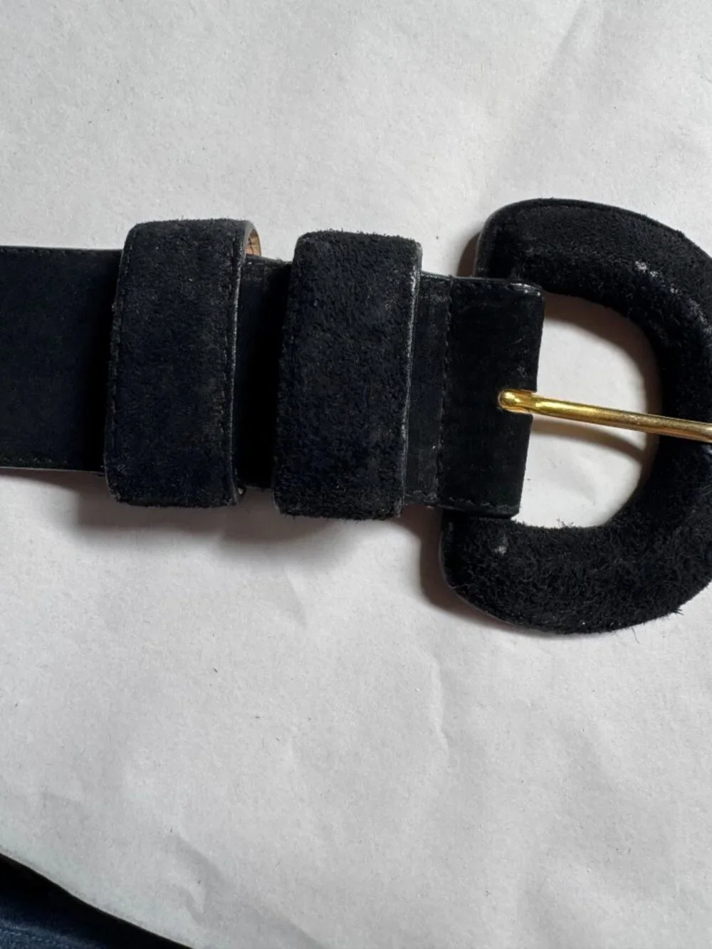 Lord and Taylor Vintage Black Suede Leather Belt With Gold-Tone Buckle Medium Ge